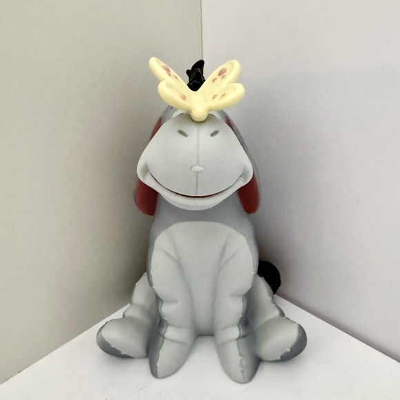 Disney Other - Pooh & Friends Eeyore “So glad you happened along” Figurine